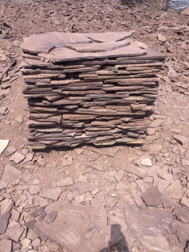 Плитняк лемезит бордовый для цоколя 1,5-2 см купить в Казани