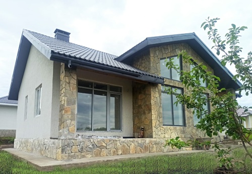 Плитняк златолит Уральский  для фасада купить в Казани