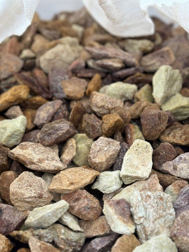 Златолит персиковый декоративная каменная крошка купить в Казани