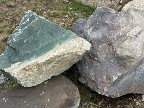 Камни для ландшафтного дизайна зелёные 10-60 килограмм купить в Казани