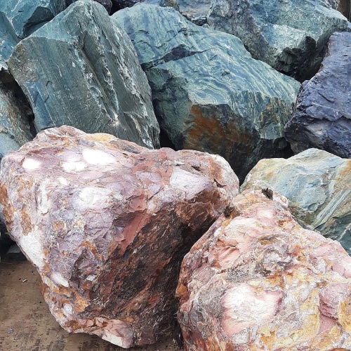 Ландшафтные глыбы красно-фиолетовые 200-1000 килограмм купить в Казани