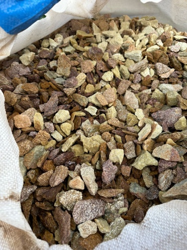 Златолит персиковый декоративная каменная крошка купить в Казани