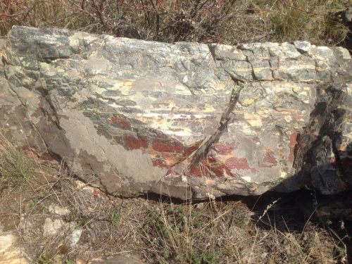 Гигантские зелёные валуны для ландшафтного дизайна весом более 5 тонн купить в Казани