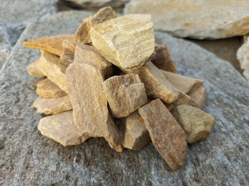 Златолит жёлтый декоративная каменная крошка купить в Казани