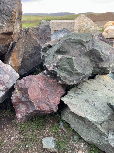 Камни для ландшафтного дизайна зелёные 10-60 килограмм купить в Казани