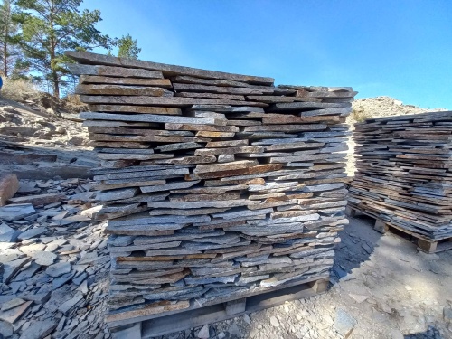 Плитняк златолит серебристый для фасада купить в Казани