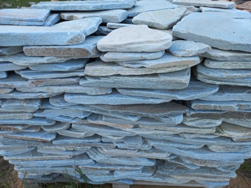 Плитняк златолит зелёный галтованный для цоколя купить в Казани