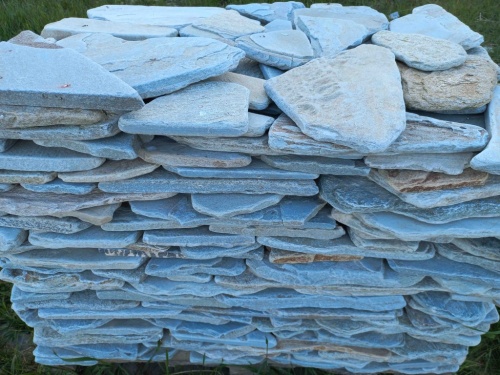 Плитняк златолит зелёный галтованный для цоколя купить в Казани